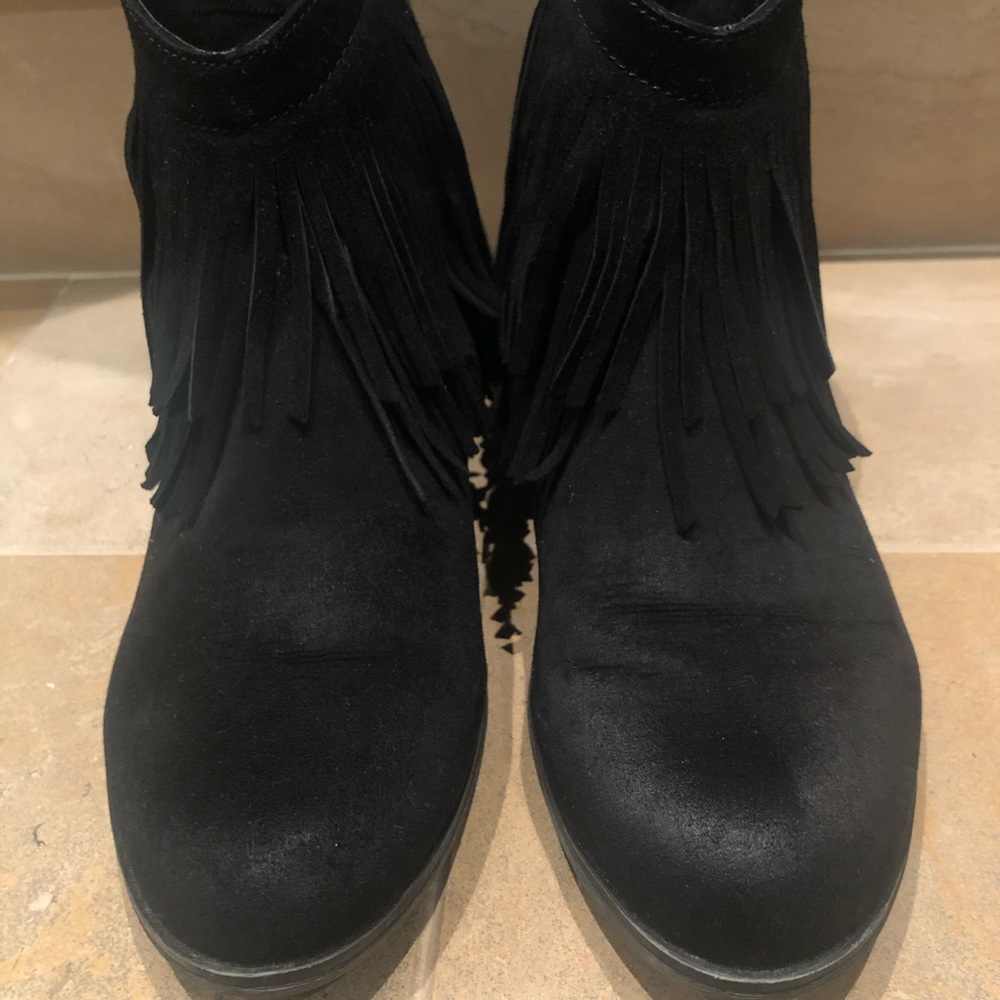 Booties - Picture 4 of 5